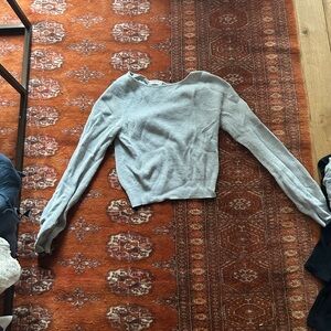 Aritzia grey Long Sleeve Sweater